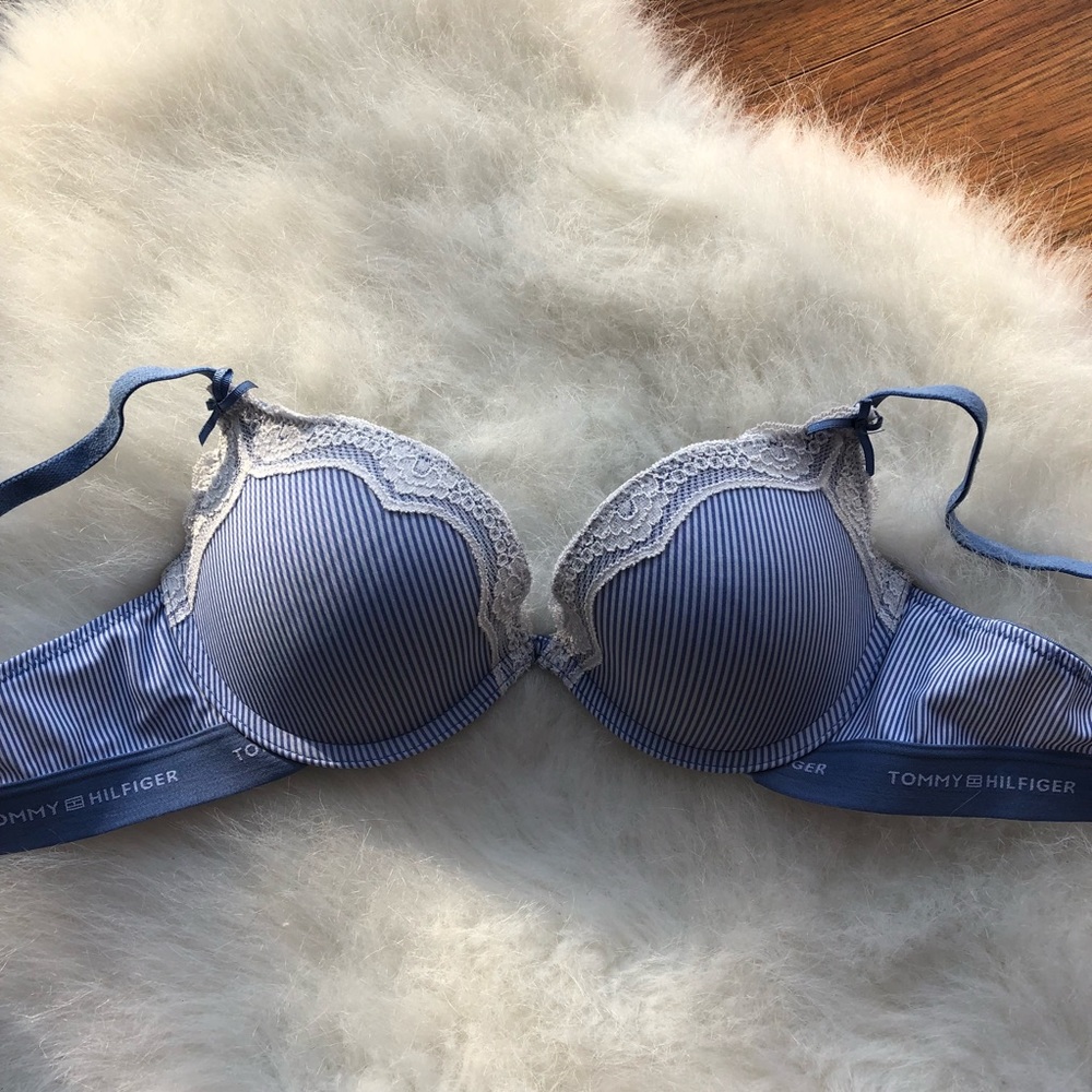 Tommy Hilfiger Plunge Bra